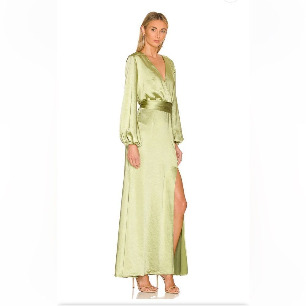 Elliatt Kai Long Sleeve Maxi Dress in Avocado,.Size S - Picture 4 of 16